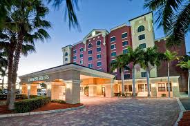 Embassy Suites by Hilton Fort Myers Estero Logo