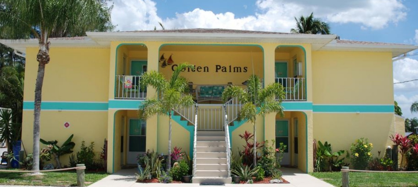 Golden Palms Resort Logo